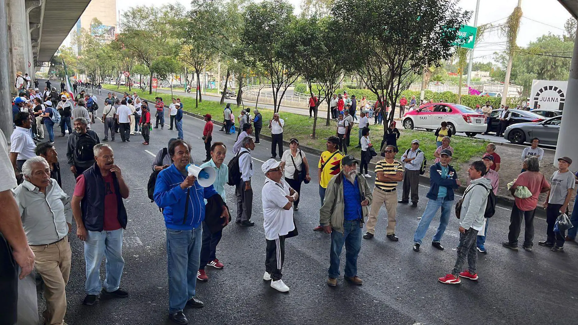 Bloqueos en Anillo Periférico Sur